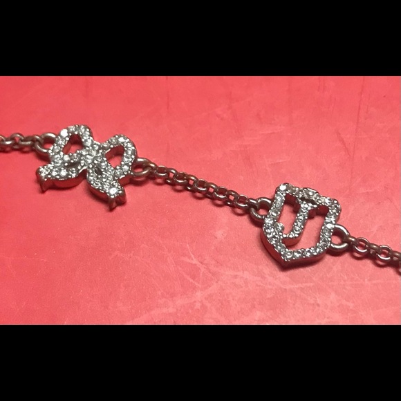 Juicy Couture vintage bracelet crystal accents on chain links. Can hold charms - Picture 5 of 8